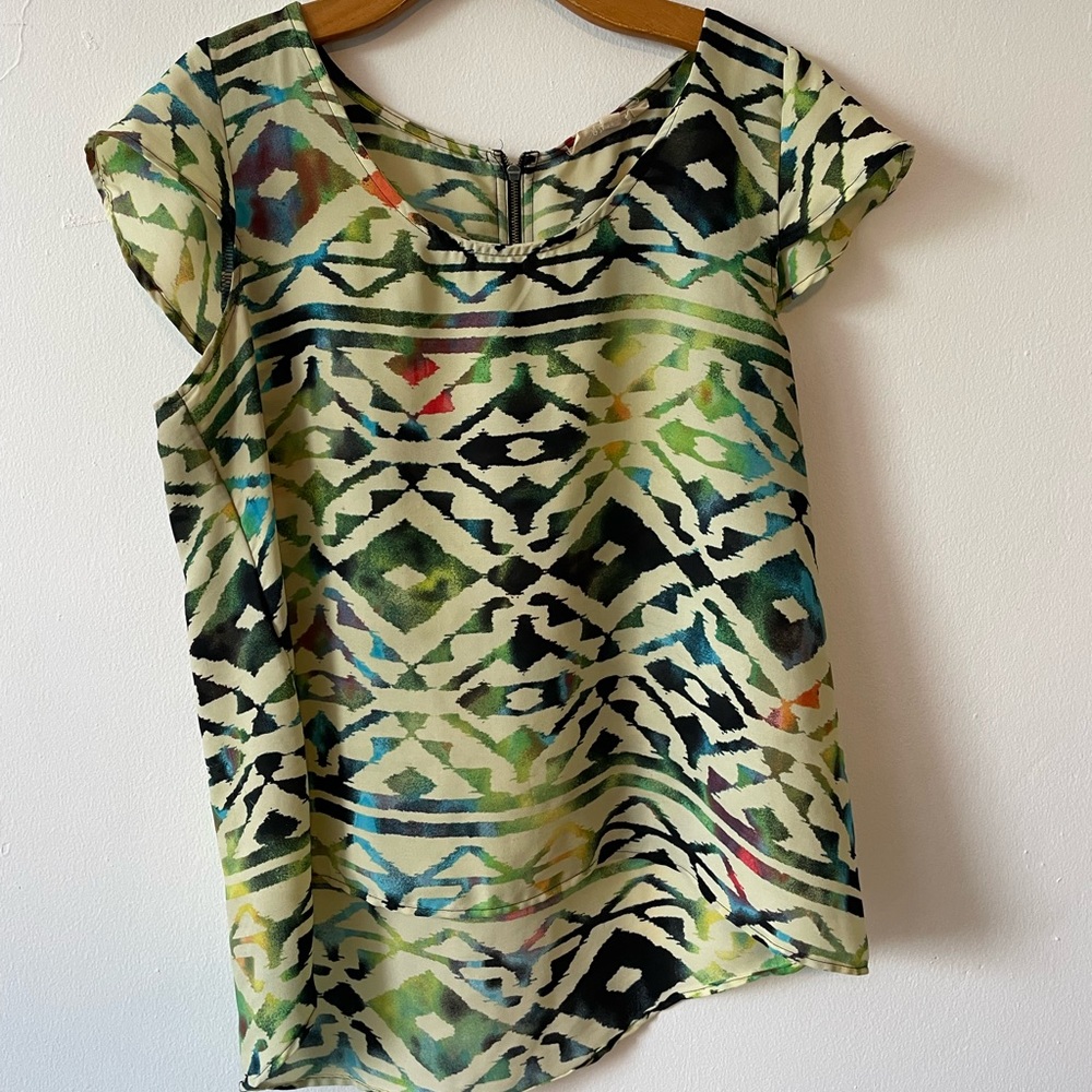 Printed green top